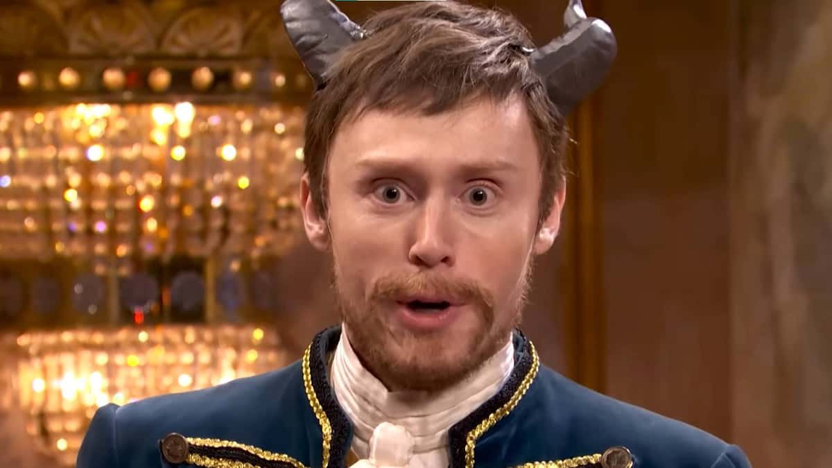 Beast Reacts to SNL Beauty Parody in Hilarious Fashion - Celebrity Storm