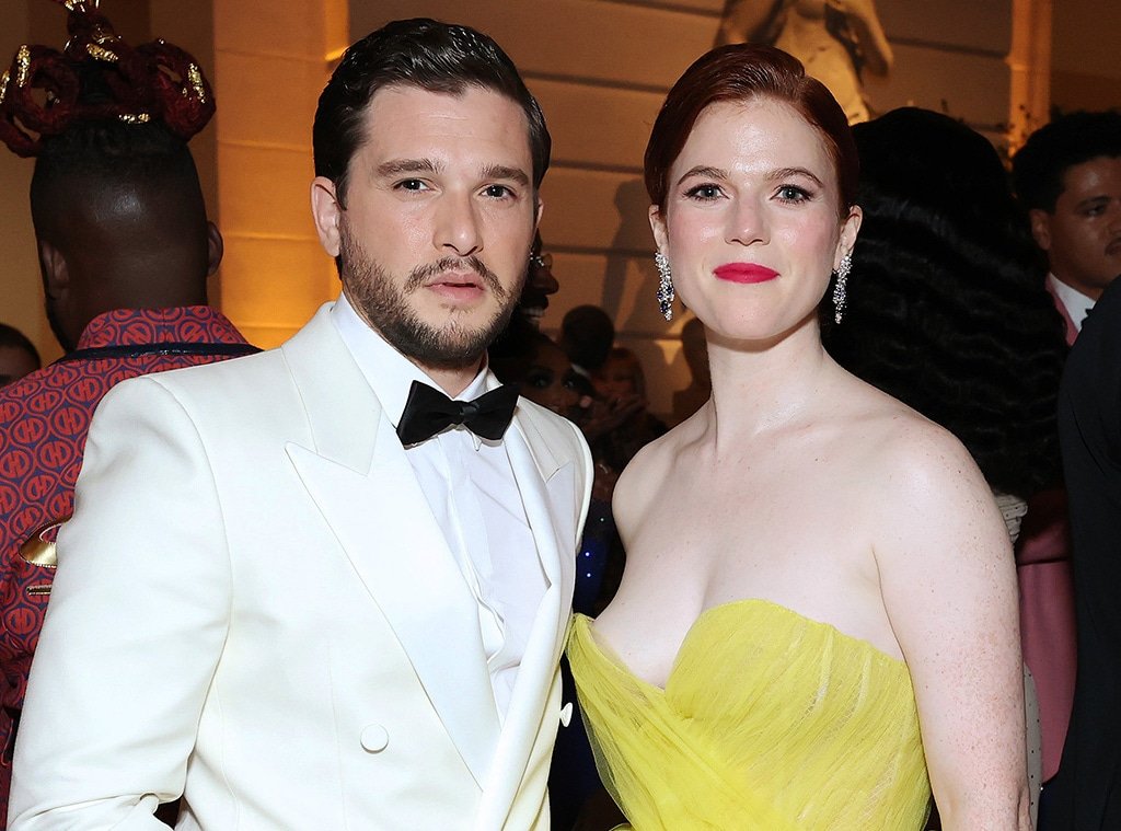 Kit Harington Reveals Embarrassing Kiss with Sophie Turner On Set